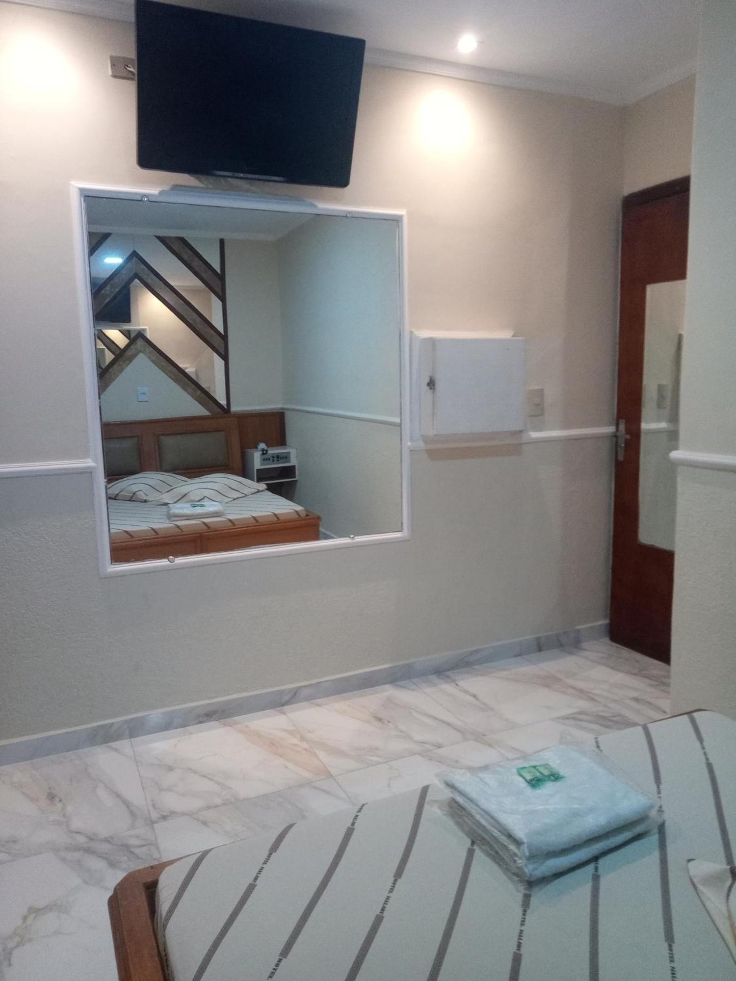 Hotel Malibu (Adults Only) São Paulo Habitación foto